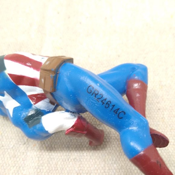 Marvel Characters Captain America Hulk Iron Man & Iron Man on Wheels (McD's) - Picture 12 of 13